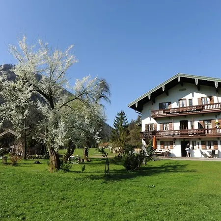 Alojamento de Turismo Rural Hansenbauernhof Inkl. Chiemgaukarte *